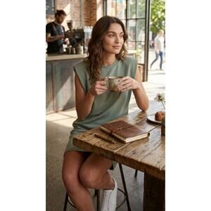 New For Cynthia Sage Green T-Shirt Dress Women’s M Sleeveless Shoulder Pads NWT